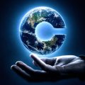 La lobby bancaria britannica esclude Coinbase: gli istituti di credito stanno chiudendo le porte alle criptovalute?
