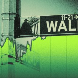 AI Stocks Are Lifting the Communication Sector, but Comcast (CMCSA) Keeps Sinking