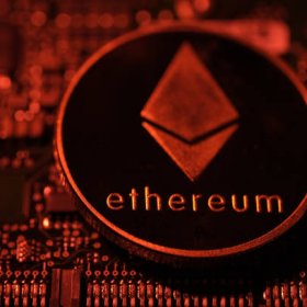 Ethereum ETF Outflows Keep Pressure On ETH As Traders Watch Network Rotation