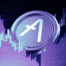 Standard Chartered and Grayscale Both Have This DeFi Pick in Common