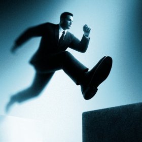 Coinbase and Grayscale Executives Step Down After Major Crypto Wins